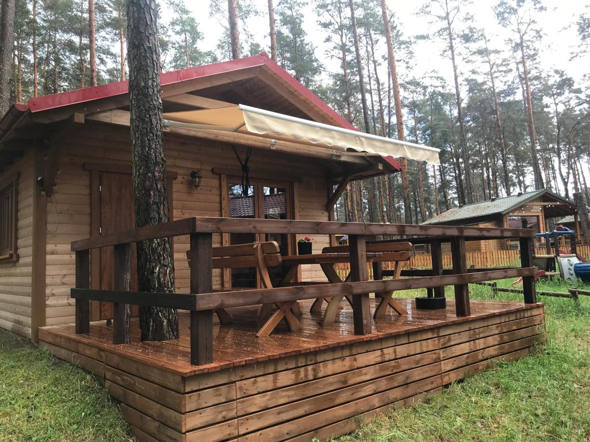 Domek Z Widokiem Jeziora Borsk Exterior photo
